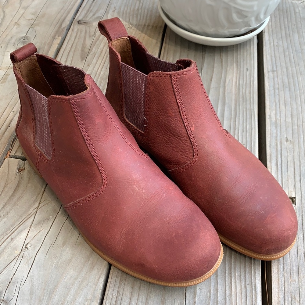 Kodiak Red Sea Slip on Ankle boots